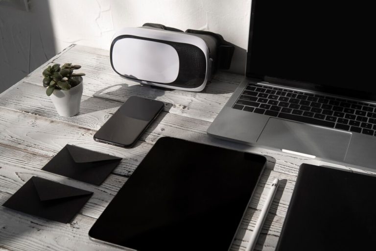 Unlocking Productivity: How Tech Gadgets Can Revolutionize Your Work Life